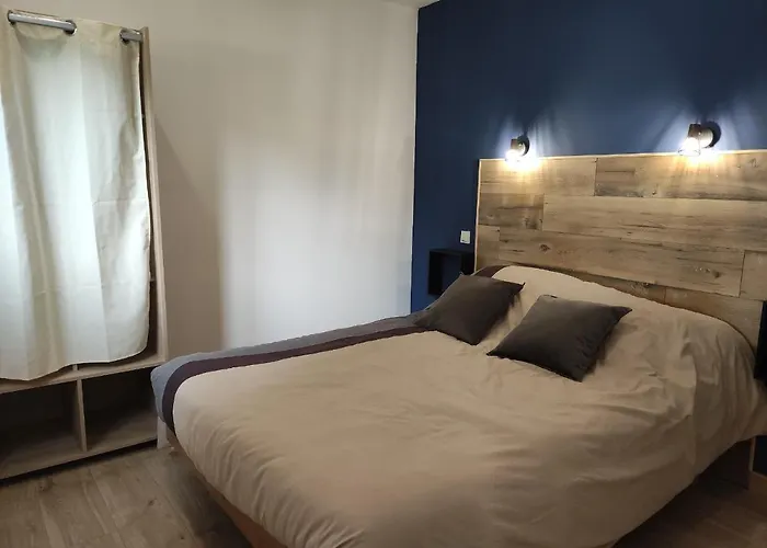 Guest house Du Mas Donat 4*