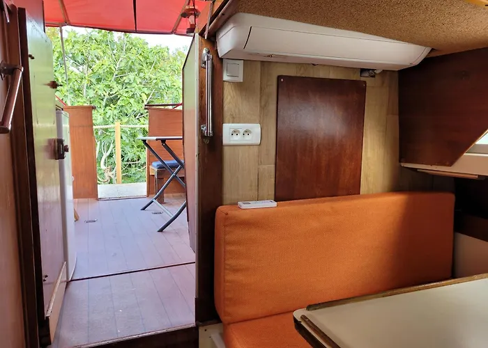 Du Mas Donat Guest house 4*